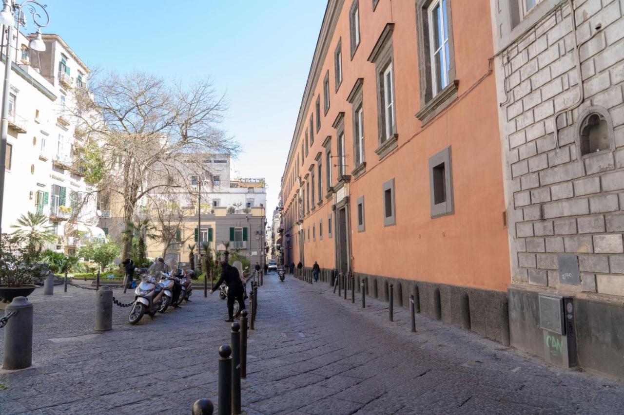 Diego Hause Duomo Naples Exterior photo
